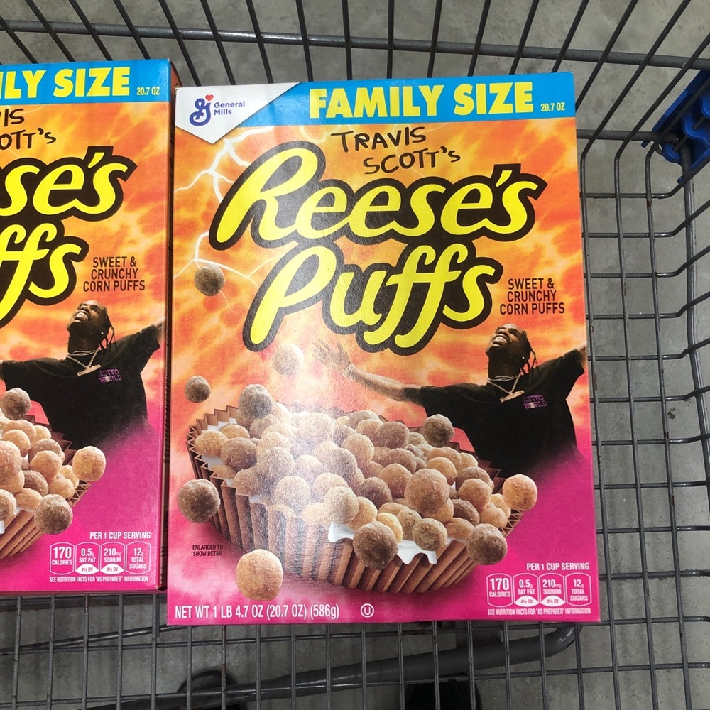 🤠 Travis Scott Reese’s Puffs Cereal Box 9/10 Cond